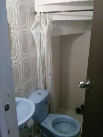 Baño apartaestudio P1